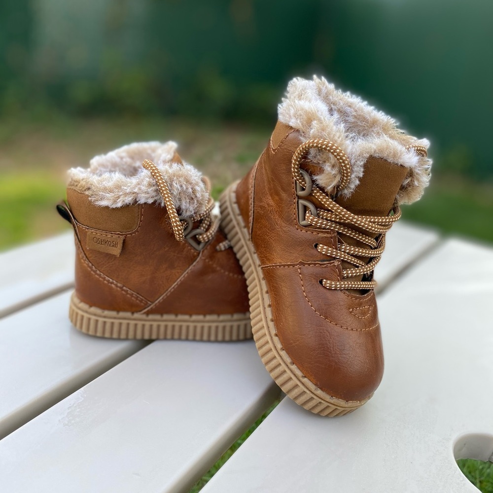 Oshkosh Lace-Up-Boots| Toddler Boys